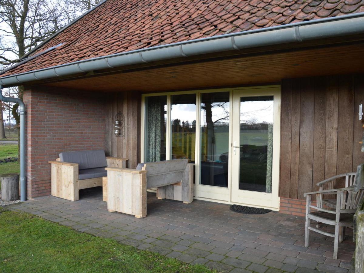Peaceful Holiday Home With Roofed Terrace Geesteren  Esterno foto