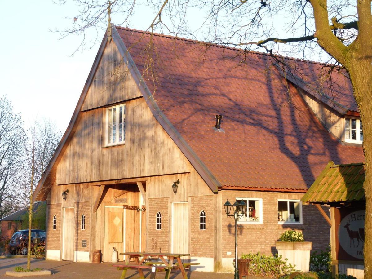 Peaceful Holiday Home With Roofed Terrace Geesteren  Camera foto